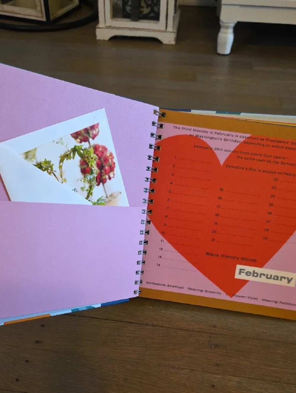 Hallmark Special Says Greeting Card Organizer:  Floral keepsake book NEW